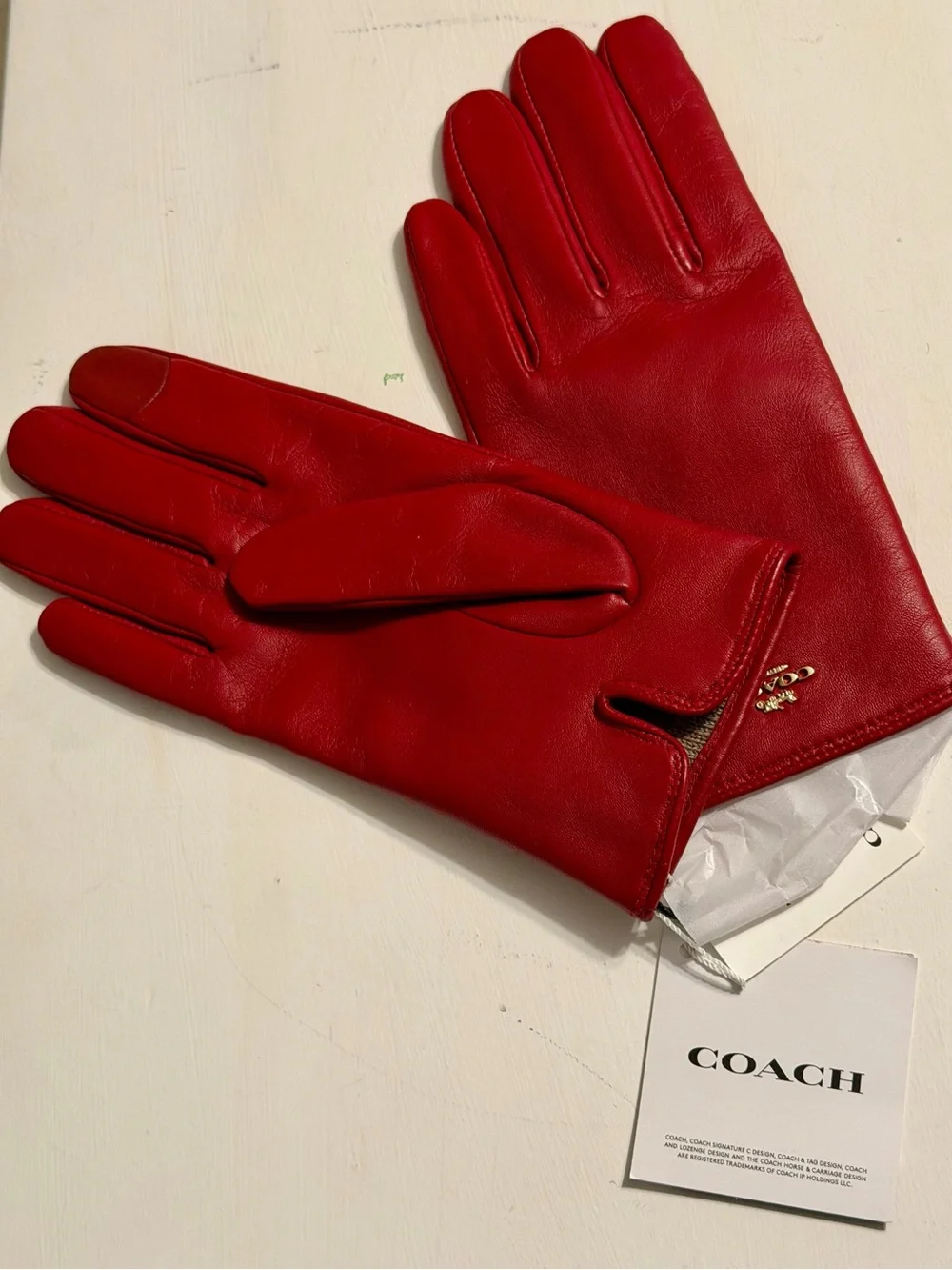 Coach Tech Gloves Red Leather Women’s Size 6.5 Touchscreen Cashmere Lined NWT
